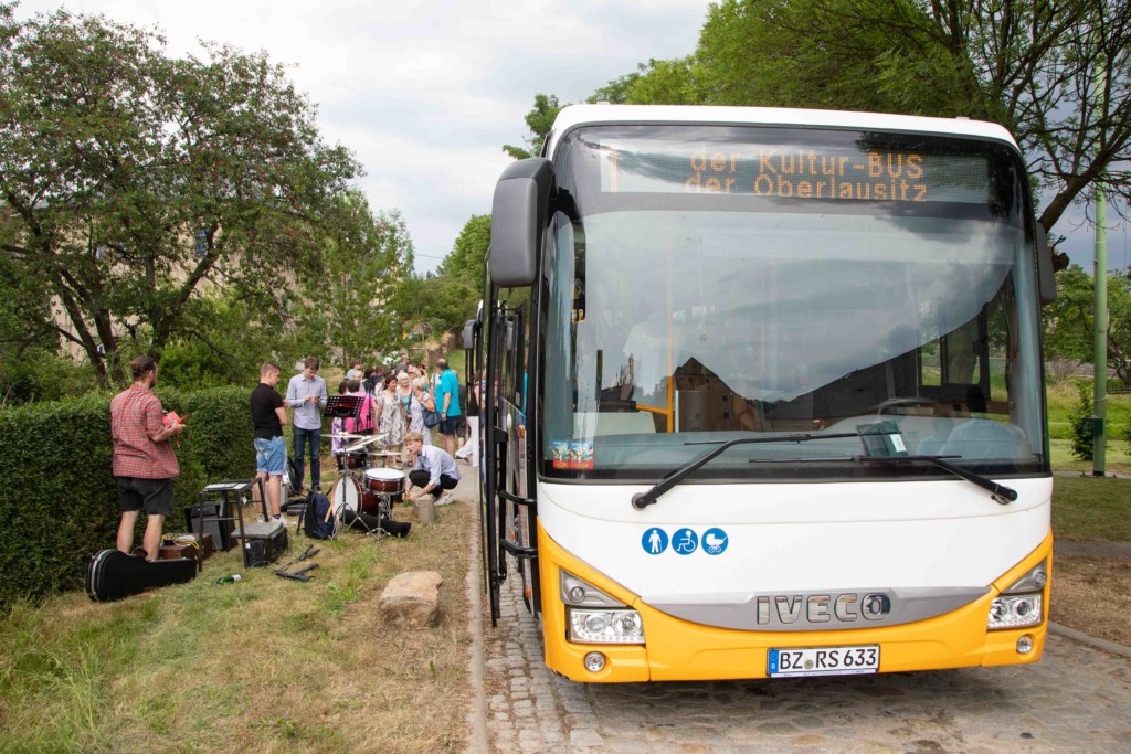 298A3877Kunstbus007